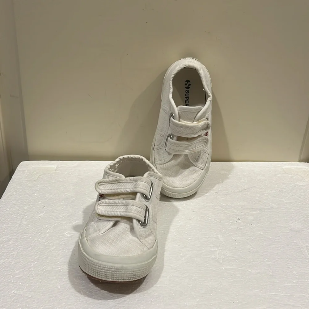 Superga kids unisex canvas hook & loop fastener Sneakers size 10.5 white